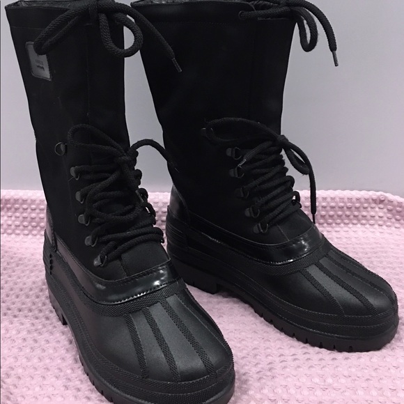 Authentic GUCCI Snow Boots - Black - Size: 6 B - Picture 1 of 8